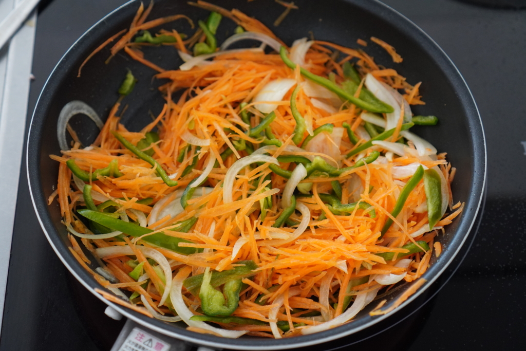 鶏団子の野菜あんかけ