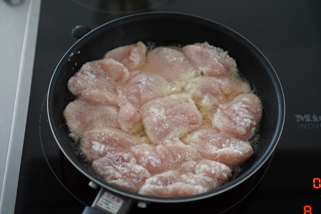 しっとり鶏むね肉のオイマヨ