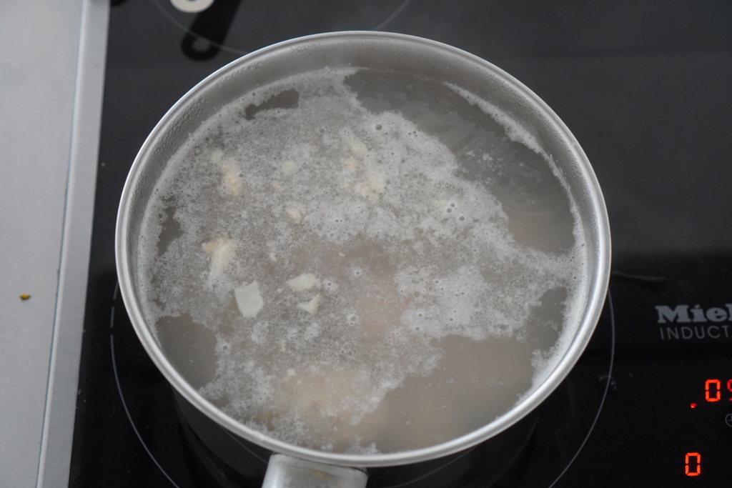 揚げないふんわり肉団子の甘酢餡