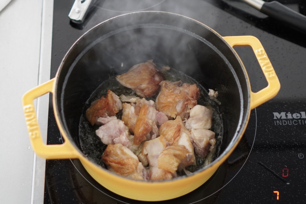 鶏肉とじゃがいものレモンクリーム煮