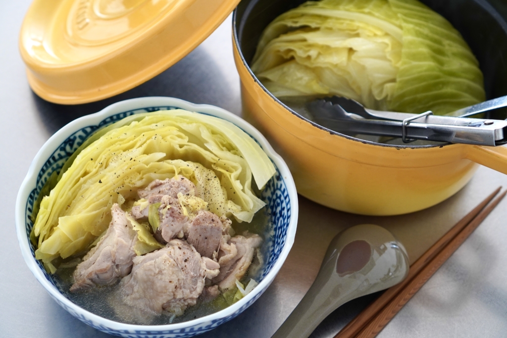 鶏肉とキャベツの塩煮