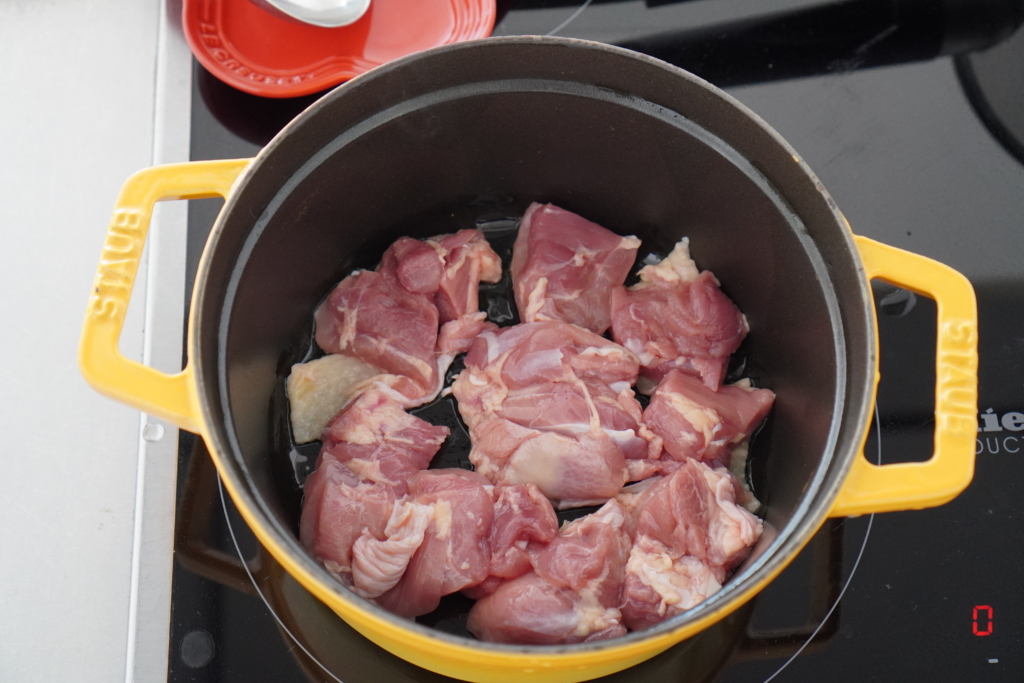 鶏肉とキャベツの塩煮