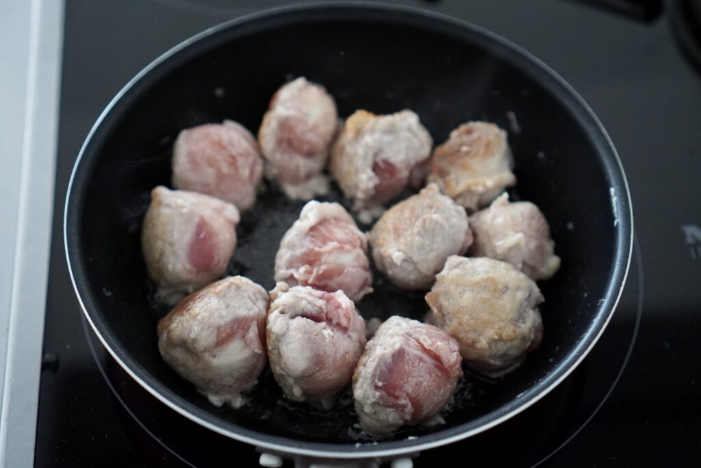 うずらの卵の肉巻き〜甘辛タレ