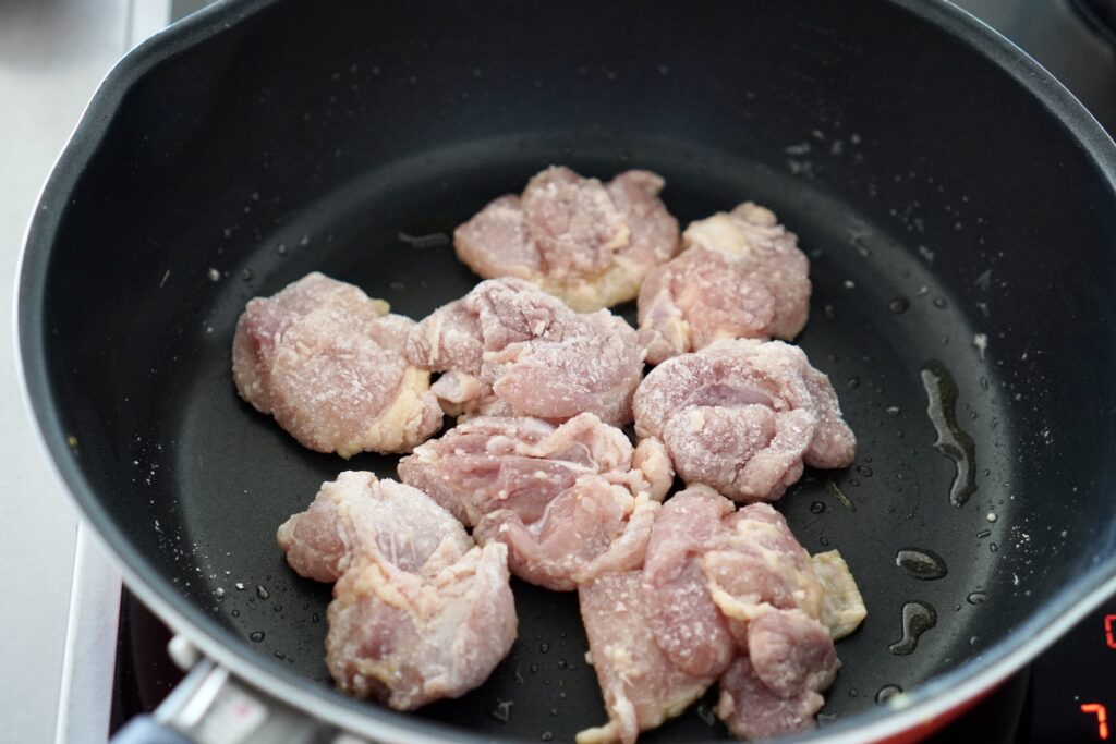 鶏肉とブロッコリーのとろり卵チリ