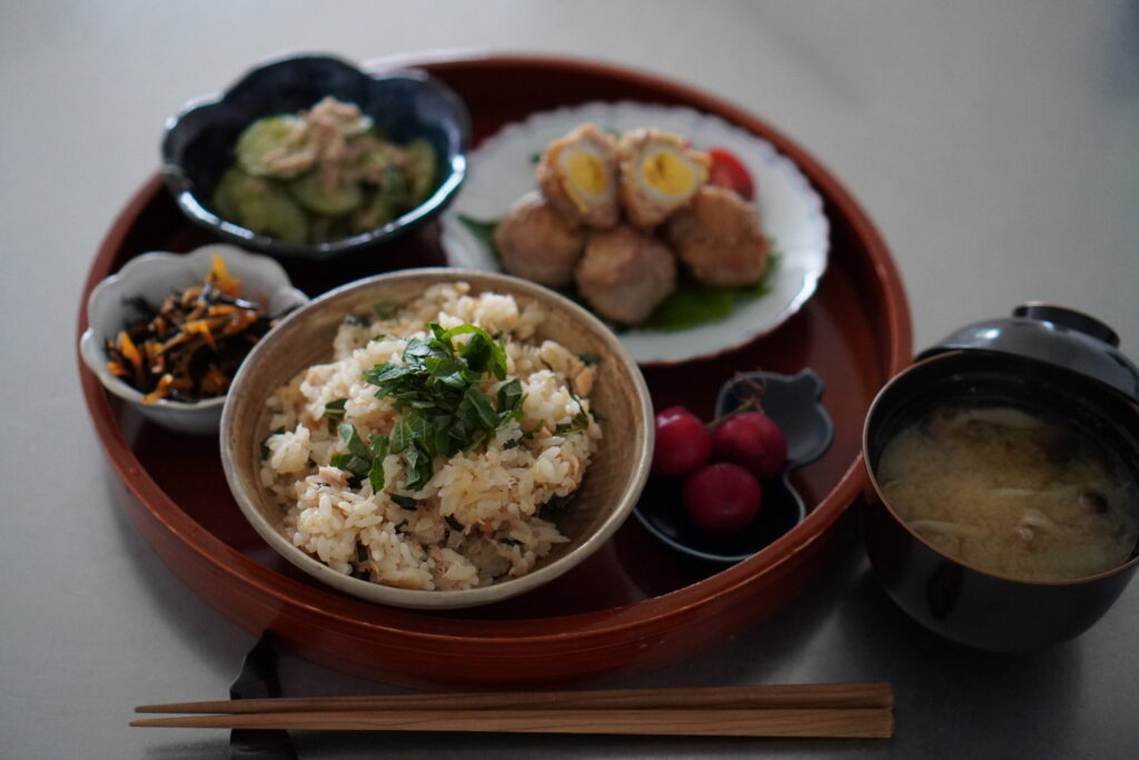 うずらの卵の肉巻き〜甘辛タレ