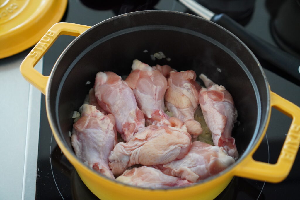 アドボ〜鶏肉のさっぱり煮