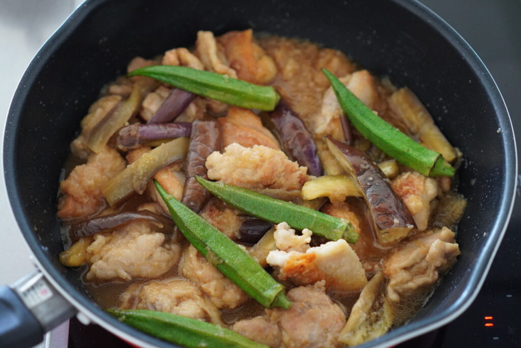 鶏肉となすのみぞれ煮甘酸っぱい味がクセになる