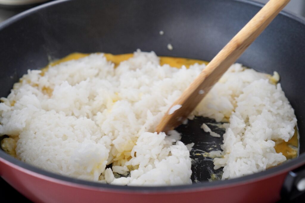 パラパラレタスチャーハン 〜 レタスがこんなに美味しいなんて！