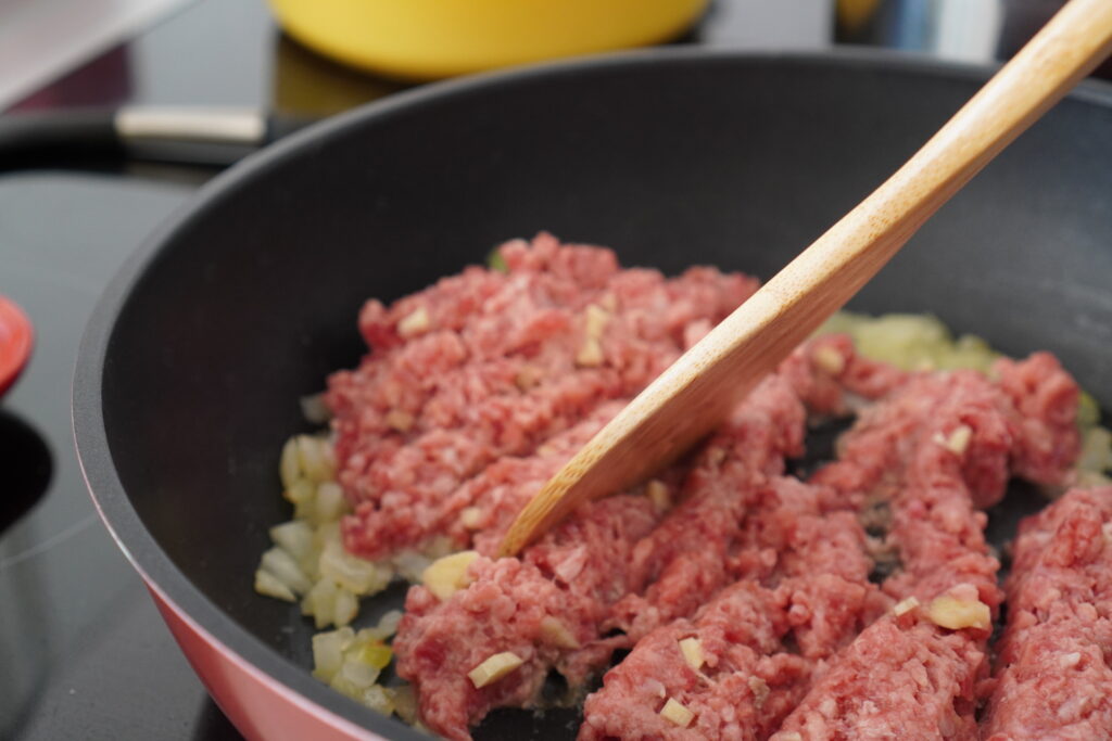 クリーミーなコク旨ミートソースパスタのレシピ